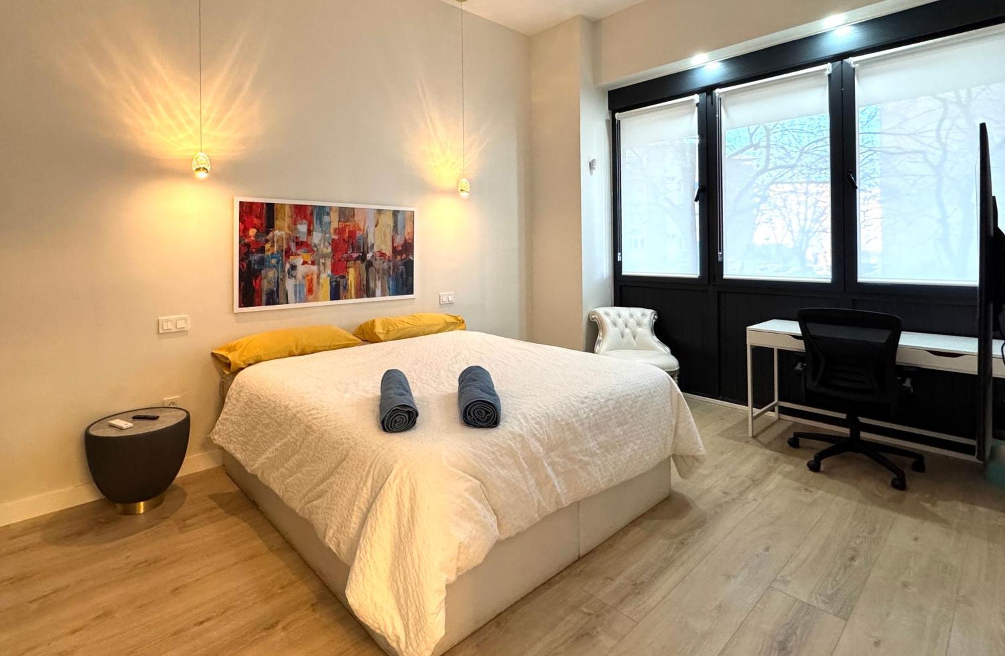 Luxury Suite Wifi Ac Servicios En La Puerta มาดริด ภายนอก รูปภาพ